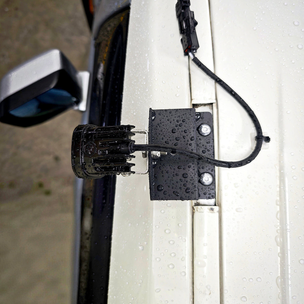 FJ Cruiser Low Profile Rooftop Light Brackets Pair